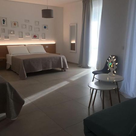Le Rondini House Ξενοδοχείο Monopoli Εξωτερικό φωτογραφία